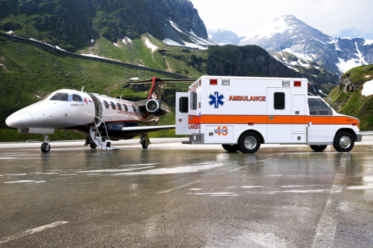 Embraer anuncia o jato Phenom 300MED como solução para o serviço de transporte aeromédico