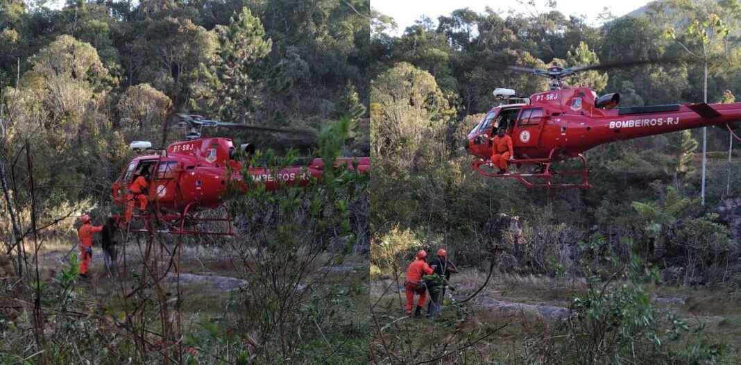 Com apoio de helicóptero, bombeiros resgatam família perdida em trilha na região de Nova Friburgo, RJ