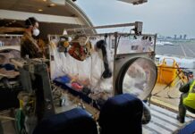 Boeing KC-767 da Força Aérea Italiana é utilizado para repatriar freira que estava na República Democrática do Congo