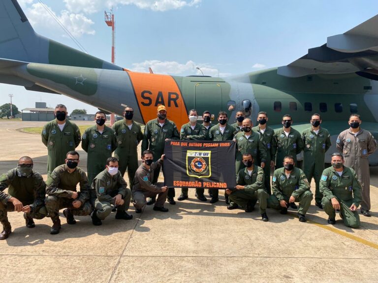 Equipes da FAB localizam e resgatam tripulação de helicóptero R44 desaparecido no sudoeste do Pará