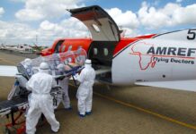 Saiba como foi o transporte de mãe e filho de 4 anos com COVID-19 das Ilhas Comores para Nairóbi, Quênia