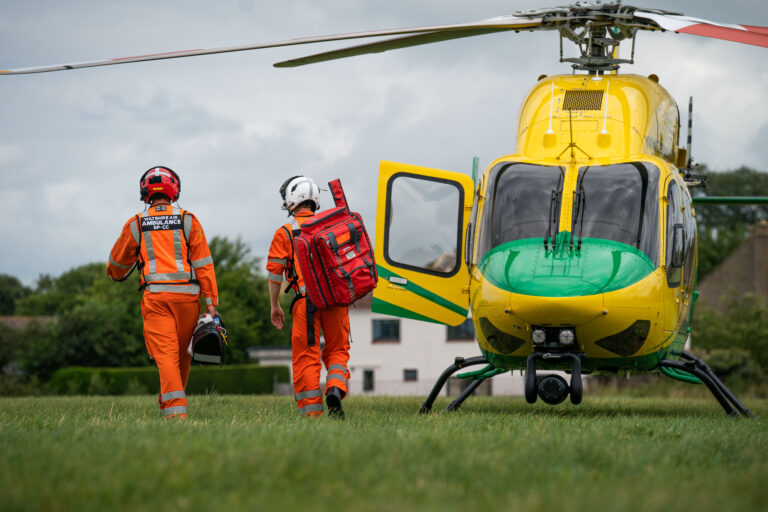 Serviço aeromédico de Wiltshire divulga estatística dos atendimentos realizados de janeiro a junho de 2020