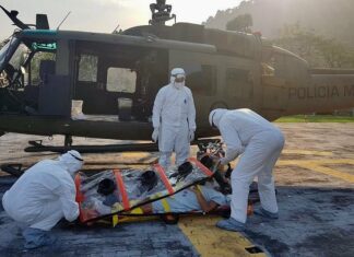Helicóptero da PM é utilizado para transportar paciente com COVID-19 no Rio de Janeiro