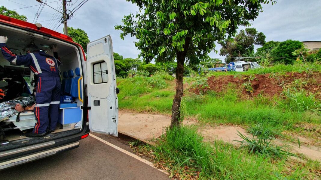 Equipes do Saúde 02 revertem parada cardiorrespiratória e resgatam vítimas de acidentes de trânsito no Paraná