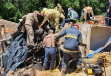Grave acidente de trânsito na PR-466 exige esforço e trabalho integrado das equipes de resgate no Paraná