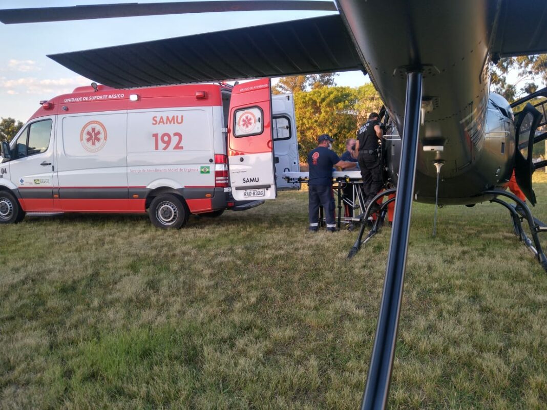 Pacientes são transferidos para hospitais de referência pelo serviço aeromédico do Oeste Catarinense