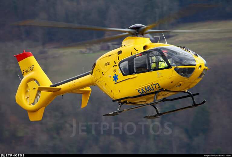 Helicóptero de resgate do grupo SAF sofre acidente durante treinamento nos Alpes franceses