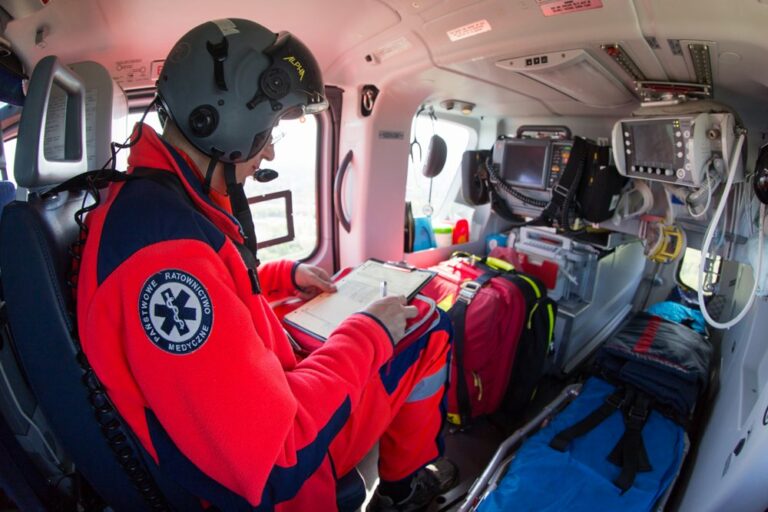 Serviço aeromédico polonês é financiado pelo Ministério da Saúde e possui 27 helicópteros e 4 aviões