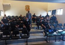 Equipes do SAERFRON e do SARA participam de treinamento sobre segurança de voo em Chapecó, SC