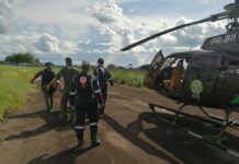 Equipes do CIOPAER e do SAMU resgatam homem pisoteado por boi em região de difícil acesso no Acre