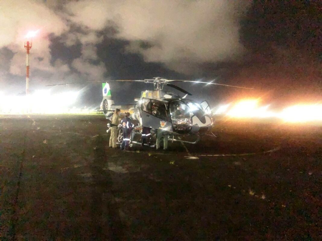 BPMOA realiza primeiro voo noturno aeromédico durante a Operação Verão no Paraná