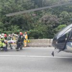 Acidente com ônibus que transportava 54 passageiros mobiliza equipes de resgate e três helicópteros no Paraná