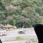 Acidente com ônibus que transportava 54 passageiros mobiliza equipes de resgate e três helicópteros no Paraná