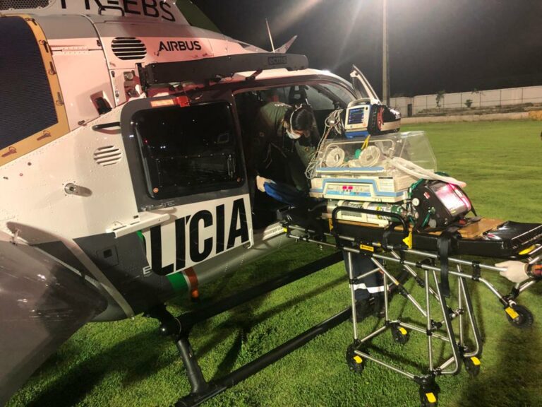 Equipes do SAMU e CIOPAER realizam transporte aeromédico noturno de recém-nascido para Fortaleza, CE