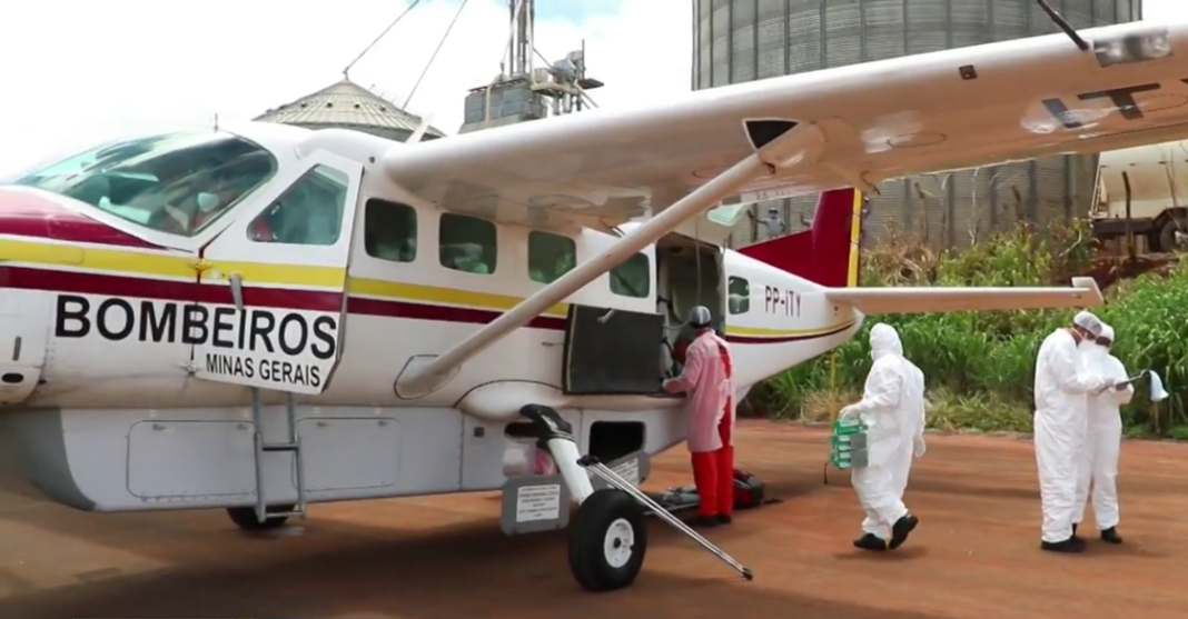 Aeronaves do Estado são utilizadas para transportar vacinas e transferir pacientes com COVID-10 em Minas Gerais