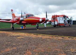 Corpo de Bombeiros de Santa Catarina transportou três pacientes com COVID-19 para o Espírito Santo