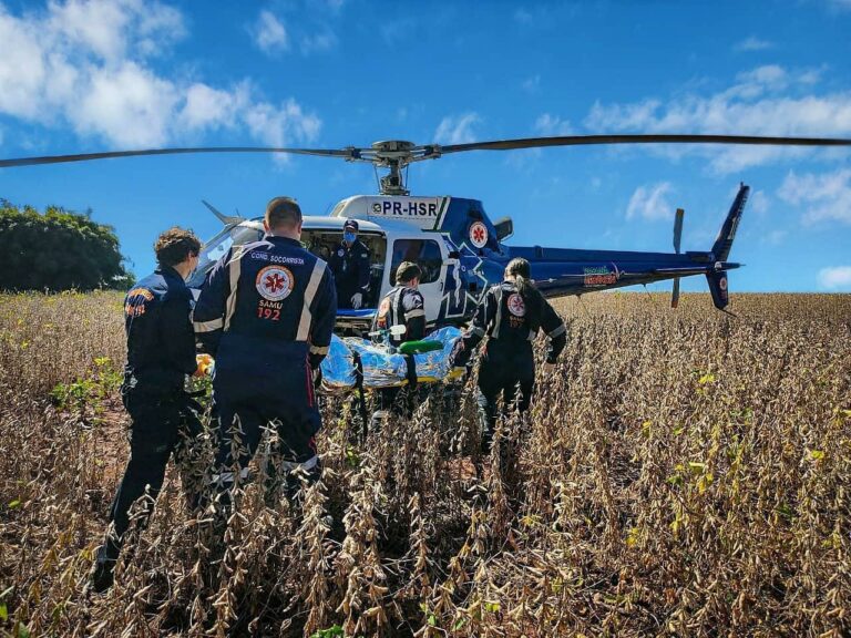 Homem é resgatado por equipes do SAMU após ser encontrado ferido em riacho na cidade de Paiçandu, PR