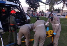 Jovem com hipotermia é resgatado por bombeiros e equipe do NOTAER no morro Mestre Álvaro, ES