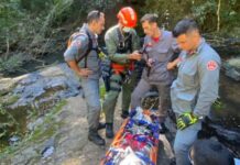 Bombeiros e equipe do Águia 18 resgatam mulher que sofreu queda durante trilha em Águas da Prata, SP