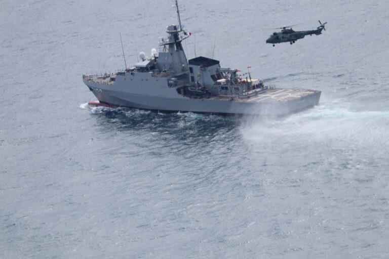 Força Aérea Brasileira realiza treinamento de busca e salvamento no Rio de Janeiro