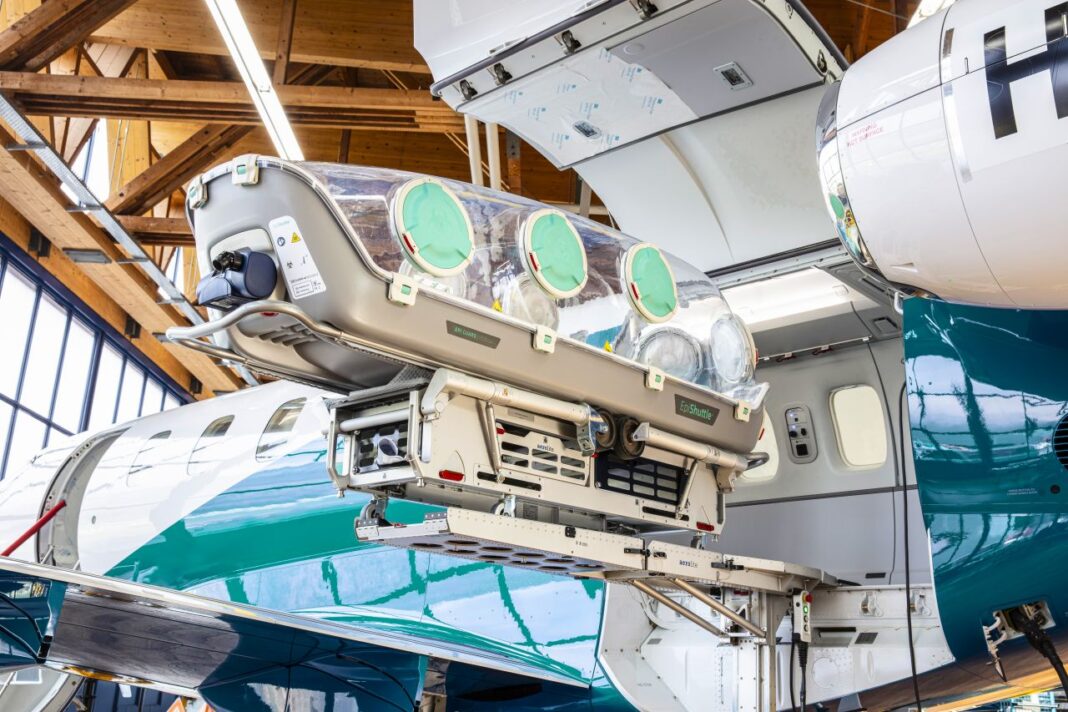 Pilatus passou a oferecer integração da cápsula de isolamento EpiShuttle nas missões aeromédicas