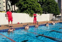 Médicos e enfermeiros da base aeromédica de Maringá realizam testes de aptidão física