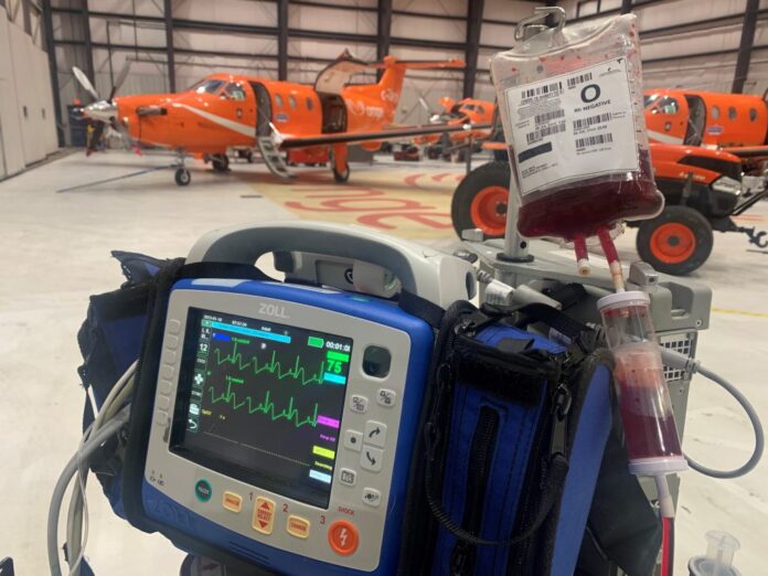 O primeiro programa Blood on Board de Ontário – uma parceria entre Ornge e Sunnybrook Health Sciences Centre em Toronto – foi lançado em 2021. Mais de 80 unidades de sangue foram administradas a mais de 50 pacientes desde o lançamento do programa.