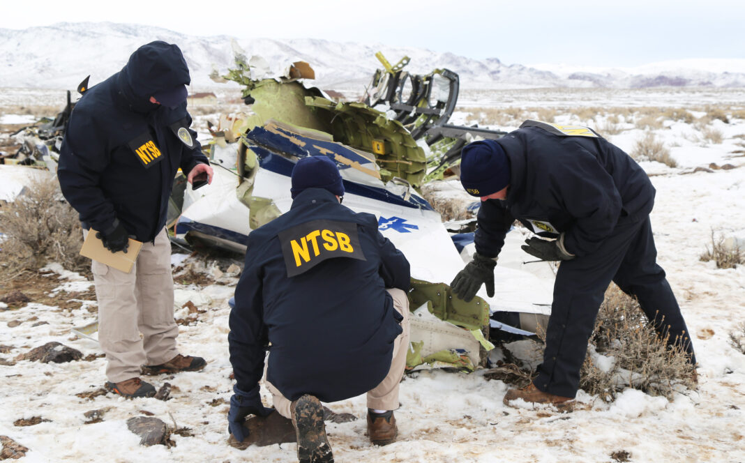 Acidente com ambulância aérea deixa cinco mortos em Nevada, EUA. Foto: NTSB.