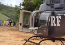 PRF e SAMU resgatam vítima de acidente na PE-60, em Camela, PE