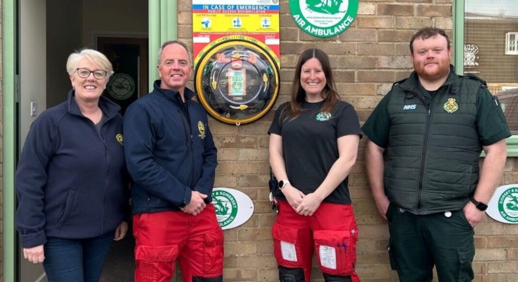 As unidades DEA da DSAA foram adicionadas à rede nacional de desfibriladores conhecida como "The Circuit", administrada pela British Heart Foundation.