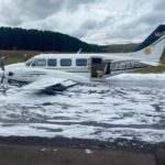 Durante voo de teste, trem de pouso falha e avião do Corpo de Bombeiros faz pouso forçado em Lages, SC