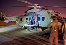 Marinha resgata mais um tripulante do barco que naufragou no litoral de SC; dois seguem desaparecidos