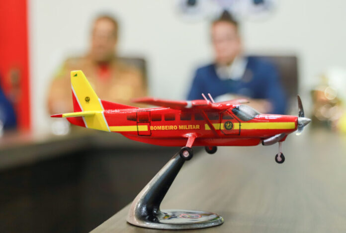 Corpo de Bombeiros do Acre vai receber avião para operações ambientais e aeromédicas