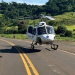 Bombeiros e equipe aeromédica do SAMU resgatam vítima de acidente com carreta carregada de gasolina