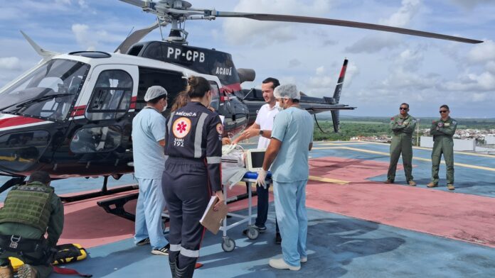 Transporte aeromédico transfere paciente com AVC Isquêmico, agiliza atendimento e evita sequelas graves Transporte aeromédico transfere paciente com AVC Isquêmico, agiliza atendimento e evita sequelas graves