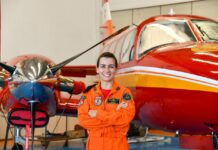 Corpo de Bombeiros de Santa Catarina tem a primeira mulher piloto de avião de segurança pública Corpo de Bombeiros de Santa Catarina tem primeira mulher piloto de avião. Foto: soldado Eduardo de Souza.