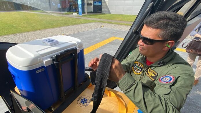 Em ação conjunta com a FAB, Polícia Militar do Paraná realiza transporte aéreo de órgão para transplante