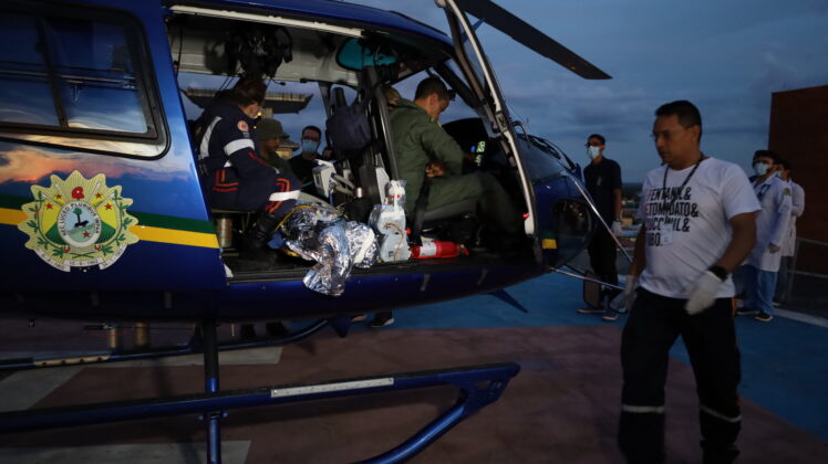 Resgate foi conduzido pelo Serviço de Atendimento Móvel de Urgência e Emergência (Samu) e Centro Integrado de Operações Aéreas (Ciopaer). Foto: Odair Leal/Sesacre