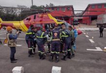 Helicóptero do Corpo de Bombeiros de Goiás realiza missões aeromédicas no Rio Grande do Sul Helicóptero do Corpo de Bombeiros de Goiás realiza missões aeromédicas no Rio Grande do Sul.