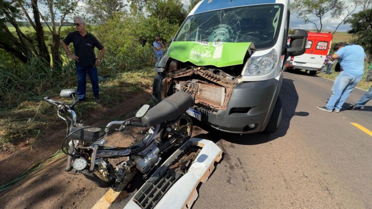 Helic&oacute;ptero do SAMU resgata motociclista gravemente ferido ao colidir em ambul&acirc;ncia