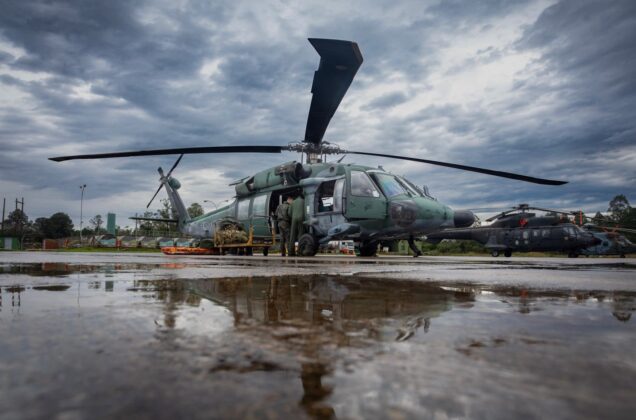 FAB realiza transporte aeromédico de gestante ilhada no Rio Grande do Sul