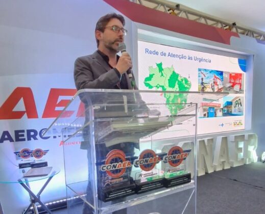 Realizado paralelamente, o 4&ordm; Congresso Aerom&eacute;dico reuniu mais de 300 representantes de 21 estados e 60 organiza&ccedil;&otilde;es e apresentou 37 trabalhos cient&iacute;ficos.