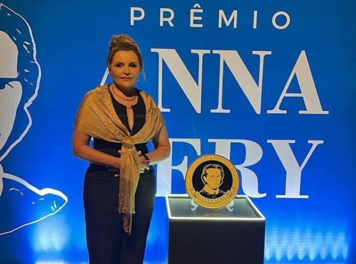 A servidora da Secretaria de Estado da Saúde (SES), enfermeira Euseli de Assis Batista