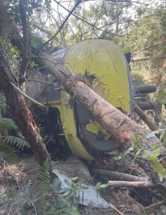 Helicóptero aeromédico do INEM sofre acidente em Mondim de Basto, Portugal. Foto: Bombeiros Online (Facebook)