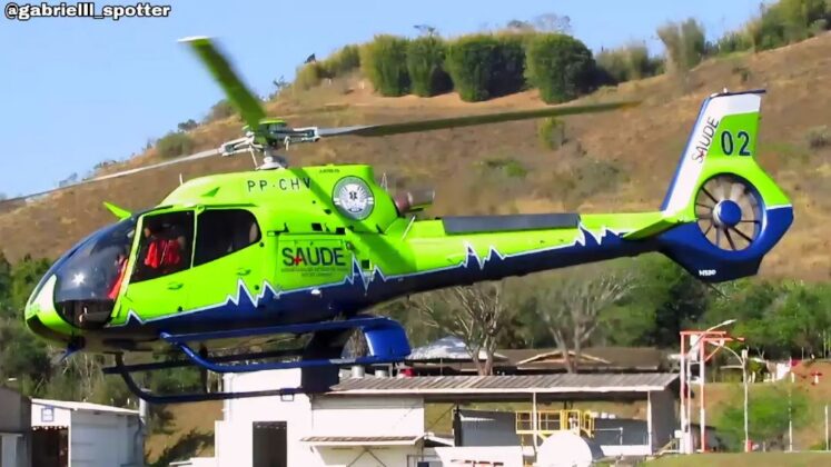 Novo helicóptero monomotor, Airbus EC 130 T2 (H130), adquirido pela Secretaria de Saúde (SES) em treinamento com os pilotos em Itajubá, MG. Foto: Gabriel Souza. @gabrielll_spotter