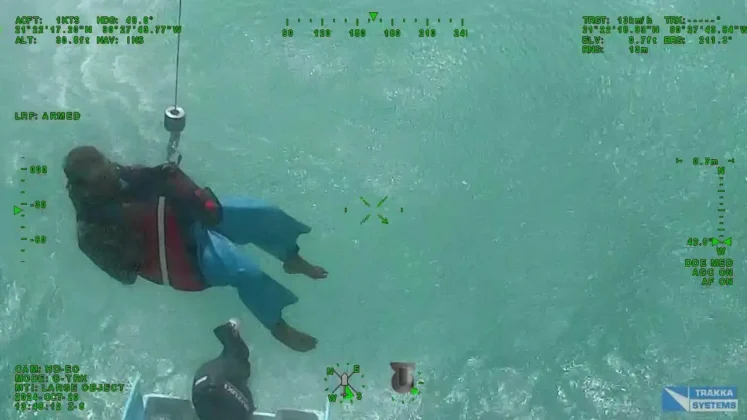 Três pescadores são resgatados a 40 quilômetros da costa de Sisal, Yucatán