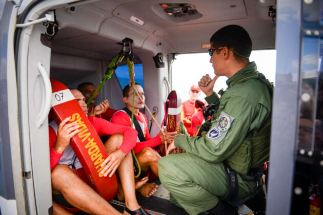 A Coordenadoria Integrada de Opera&ccedil;&otilde;es A&eacute;reas (CIOPAER) participou do treinamento com o helic&oacute;ptero Airbus H135.