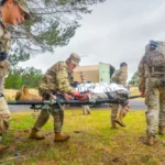 Médicos de combate da Guarda Nacional dos EUA testam entrega de suprimentos por drones