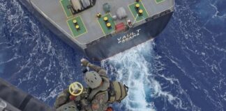 Operação conjunta entre FAB e Marinha garante o resgate de tripulante em navio mercante a 165 km da costa de Natal, RN