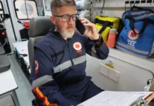 Equipes do SAMU de Londrina recebem novos aparelhos celulares em ambulâncias e aeromédico